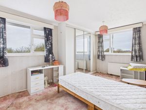 Bedroom 1 - click for photo gallery